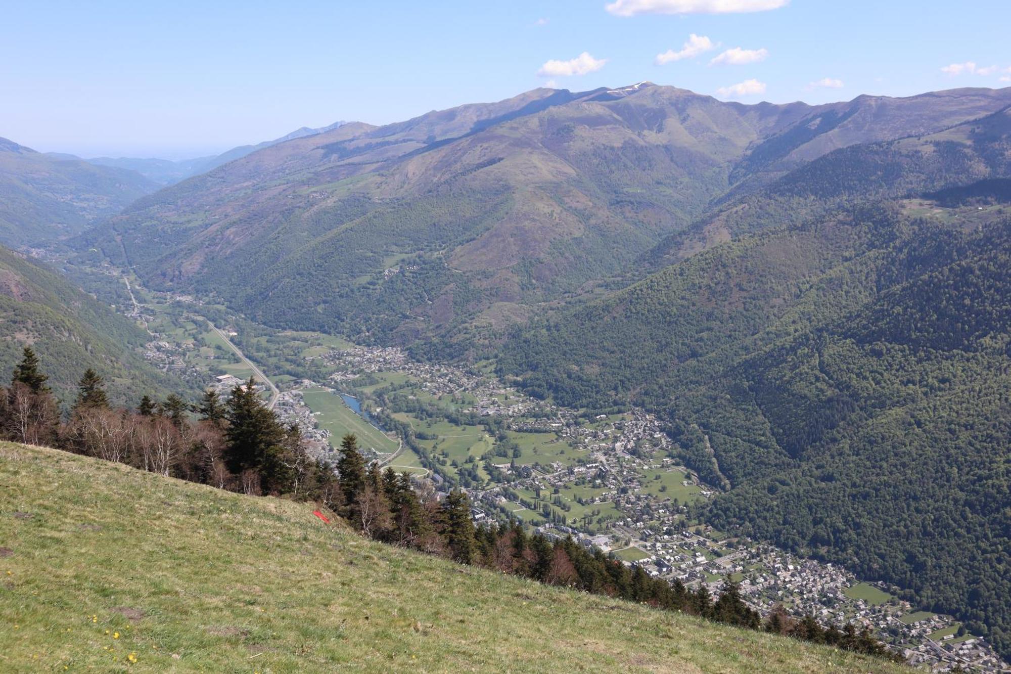 Bagnères-de-Luchon Residence Poste & Golf, Appartement Pour 4 Personnes Au Coeur De Luchon מראה חיצוני תמונה